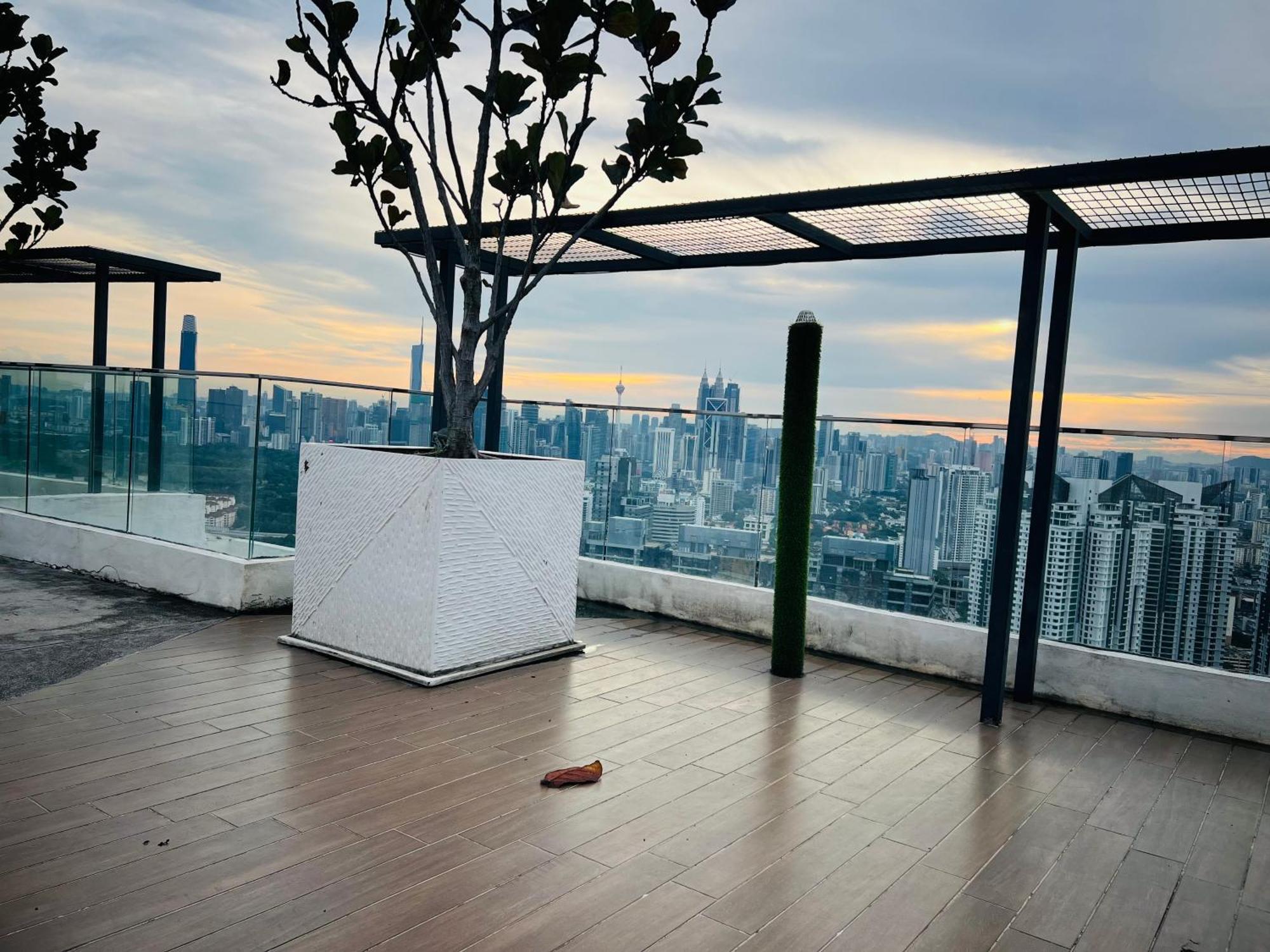 Reizz Residence By Elysium Kuala Lumpur Eksteriør bilde